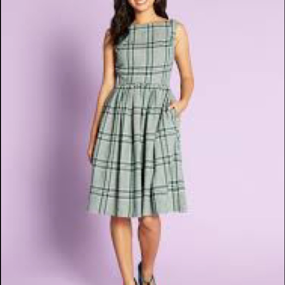 ModCloth It All Plaids Up Dress In Green - Picture 4 of 7